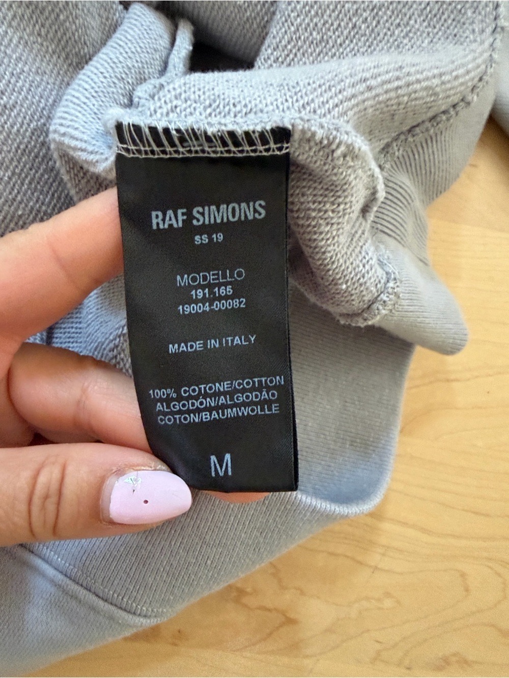 Raf Simons Gray Crewneck Sweatshirt with Black Photo Graphic - Picture 3 of 5